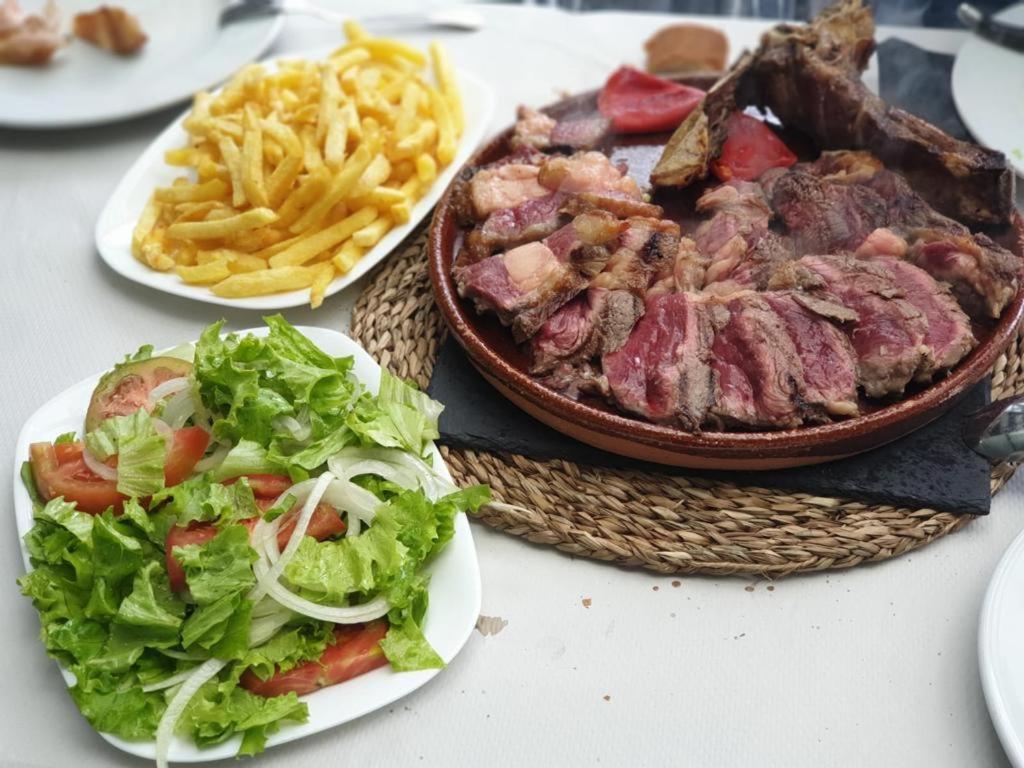 Hostal Cid Ourense Luaran gambar